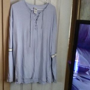 VS PINK long sleeved tee